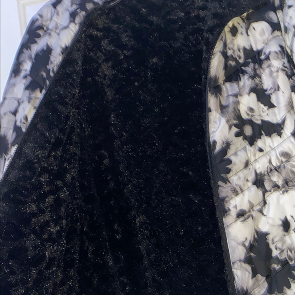 Jacket - Picture 3 of 5